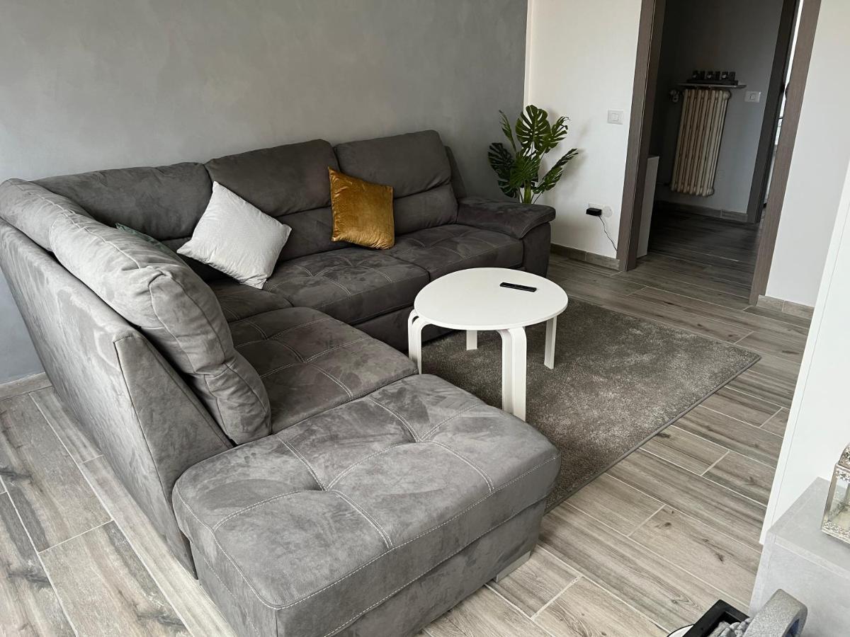 Appartement Casa Di Afi, Perfect For 4 - Kitchen - Parking - Netflix à Arona Extérieur photo